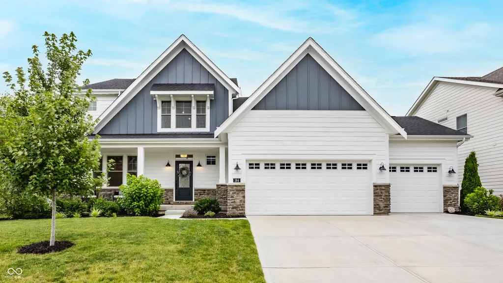 164 Oakhurst Way Westfield IN 46074