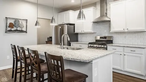 164 Oakhurst Way Westfield IN 46074
