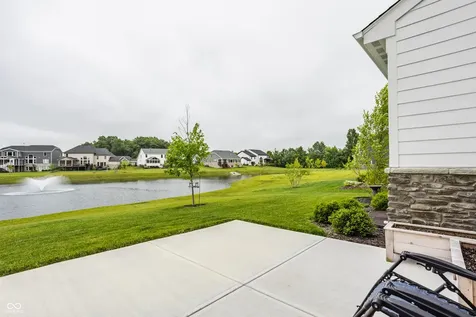 164 Oakhurst Way Westfield IN 46074