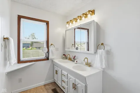 7575 N Form Street Mccordsville IN 46055