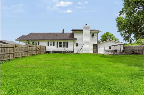 7575 N Form Street Mccordsville IN 46055