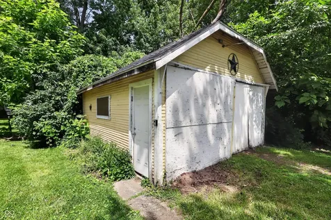 2228 N Irwin Street Indianapolis IN 46219