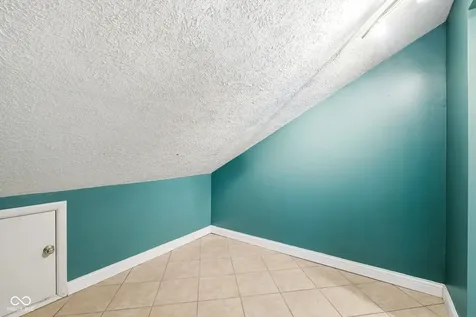 616 E 66th Street Indianapolis IN 46220