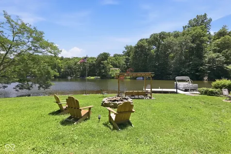 627 W Hemphill Drive Nineveh IN 46164