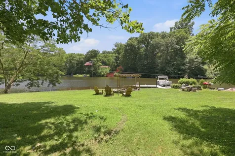 627 W Hemphill Drive Nineveh IN 46164