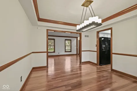 738 Howe Carmel IN 46032