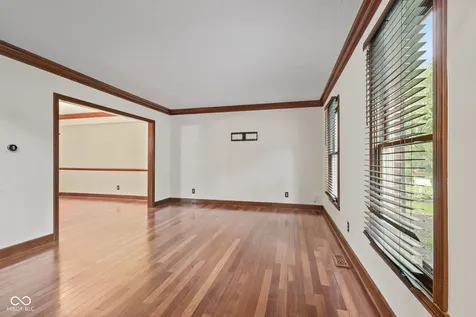 738 Howe Carmel IN 46032
