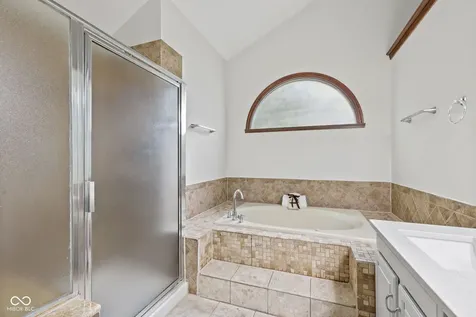 738 Howe Carmel IN 46032