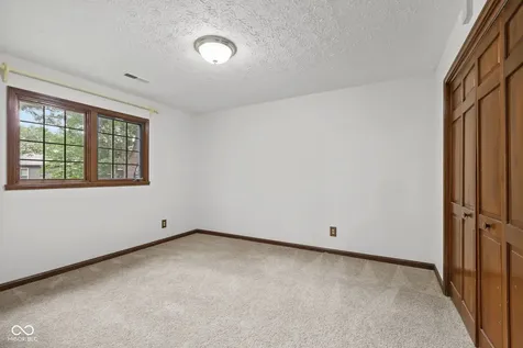 738 Howe Carmel IN 46032