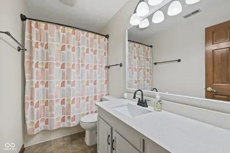 738 Howe Carmel IN 46032