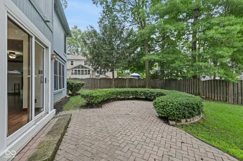 738 Howe Carmel IN 46032