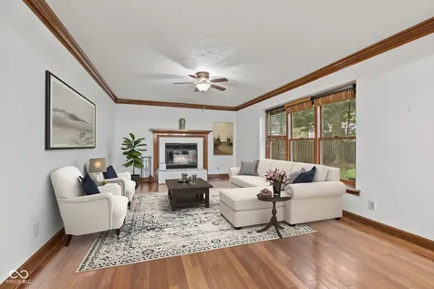 738 Howe Carmel IN 46032
