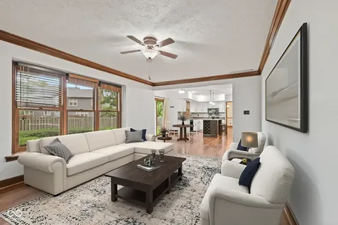 738 Howe Carmel IN 46032