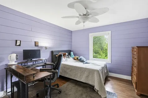 8749 N Port Circle Indianapolis IN 46236