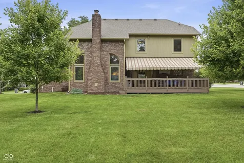 8749 N Port Circle Indianapolis IN 46236