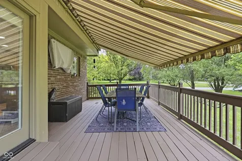 8749 N Port Circle Indianapolis IN 46236