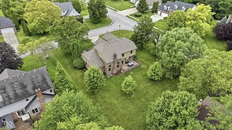 8749 N Port Circle Indianapolis IN 46236