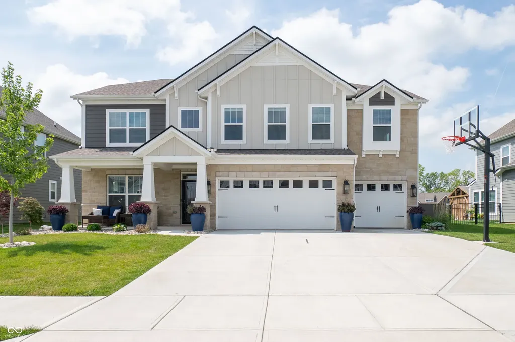 4331 Risen Star Way Bargersville IN 46106