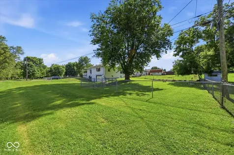 706 8th Street Shelbyville IN 46176