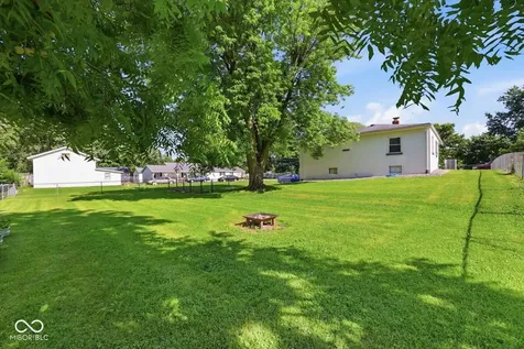706 8th Street Shelbyville IN 46176