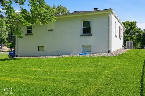 706 8th Street Shelbyville IN 46176