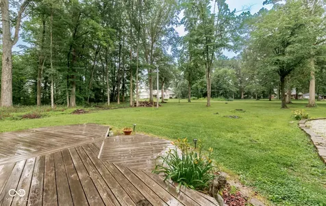 11128 E Sycamore Street Seymour IN 47274