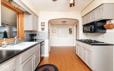 414 Carter Boulevard Seymour IN 47274