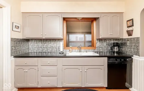 414 Carter Boulevard Seymour IN 47274