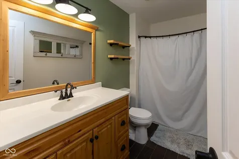 707 Wind Song Trail Mooresville IN 46158