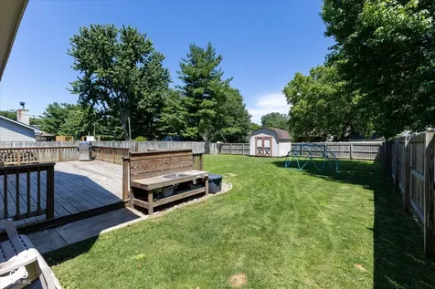 707 Wind Song Trail Mooresville IN 46158
