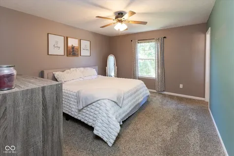 707 Wind Song Trail Mooresville IN 46158