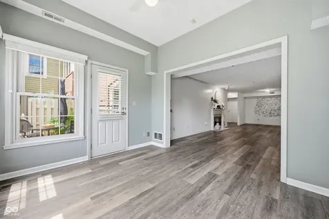 7601 Newport Bay Drive Indianapolis IN 46240