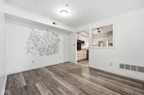 7601 Newport Bay Drive Indianapolis IN 46240