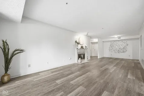 7601 Newport Bay Drive Indianapolis IN 46240
