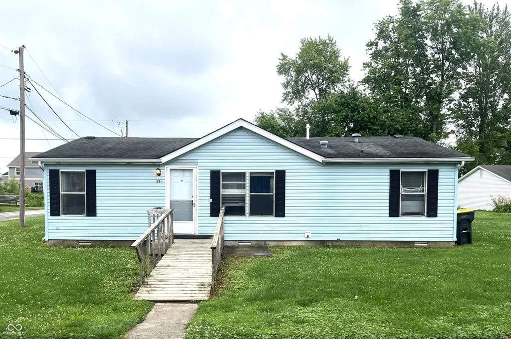 534 Central Avenue Lapel IN 46051