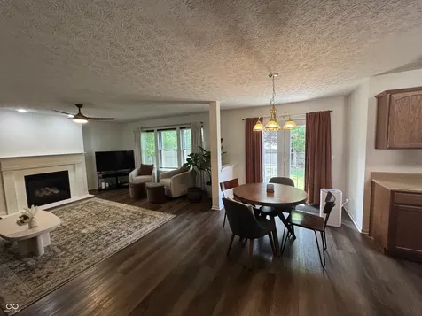 1616 Walpole Lane Indianapolis IN 46231