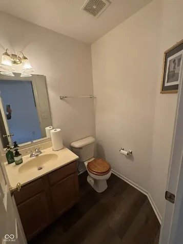 1616 Walpole Lane Indianapolis IN 46231