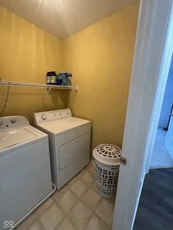 1616 Walpole Lane Indianapolis IN 46231