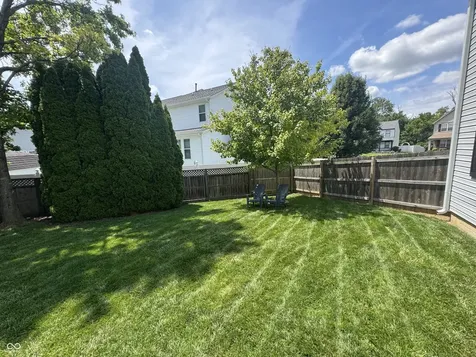 1616 Walpole Lane Indianapolis IN 46231