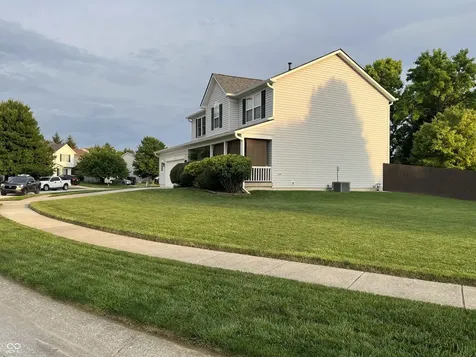 1616 Walpole Lane Indianapolis IN 46231