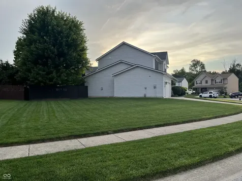 1616 Walpole Lane Indianapolis IN 46231