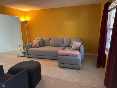 1616 Walpole Lane Indianapolis IN 46231