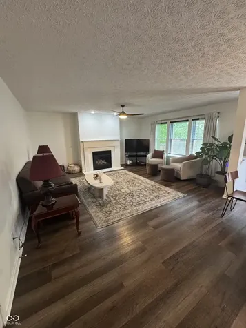 1616 Walpole Lane Indianapolis IN 46231