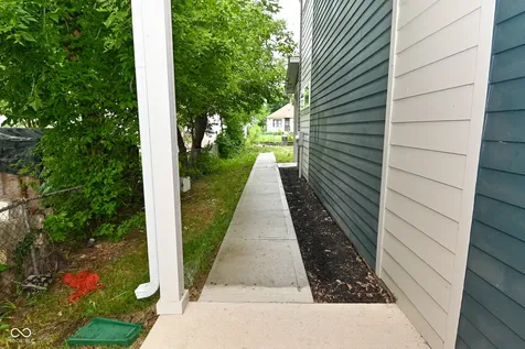 859 N Oakland Avenue Indianapolis IN 46201