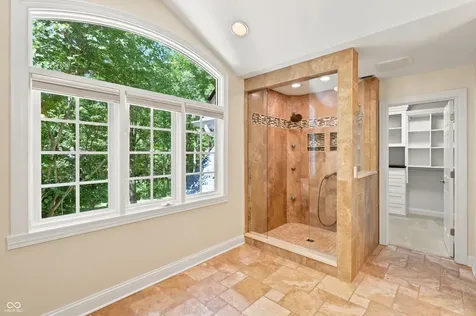 9070 Woodacre Boulevard S Indianapolis IN 46234