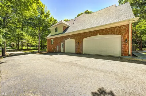 9070 Woodacre Boulevard S Indianapolis IN 46234