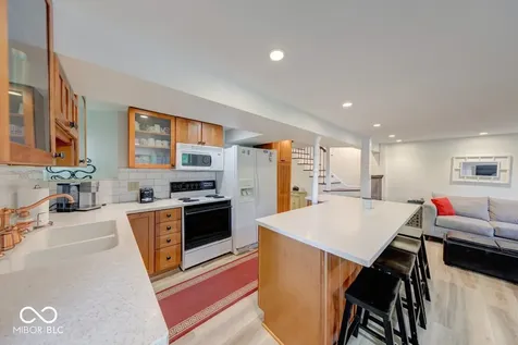 7254 Halibut Drive Nineveh IN 46164