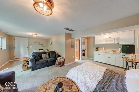 7254 Halibut Drive Nineveh IN 46164
