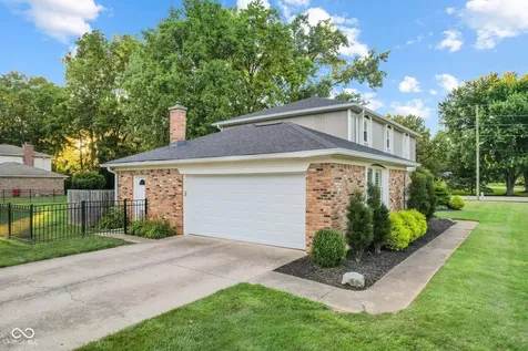 580 Hawthorne Drive Carmel IN 46033