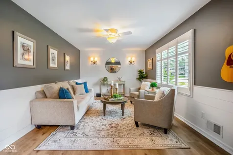 580 Hawthorne Drive Carmel IN 46033